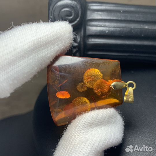 Винтажный Кулон Ретро