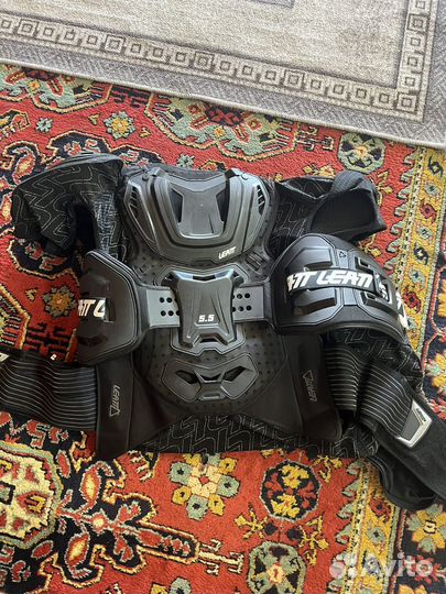 Защита тела для эндуро leat