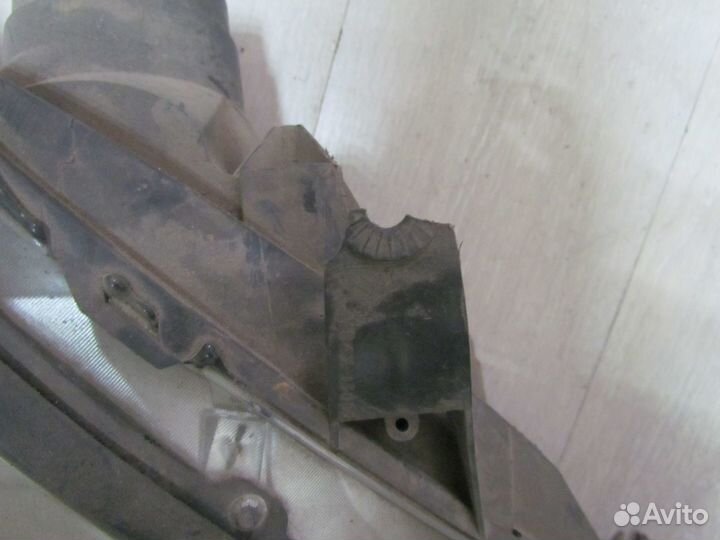 Фара правая форд фокус 1