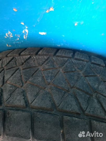 Bridgestone Blizzak DM-V2 205/70 R15 107F