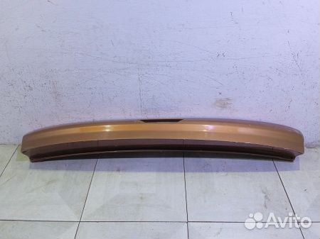 Накладка двери багажника