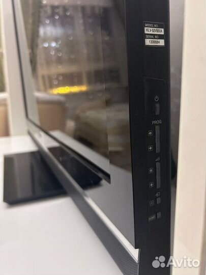 Телевизор Sony bravia KLV-52V550A