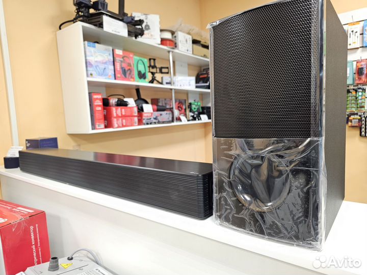 Саундбар LG SNH5 4.1 600Вт черный (Чап50)