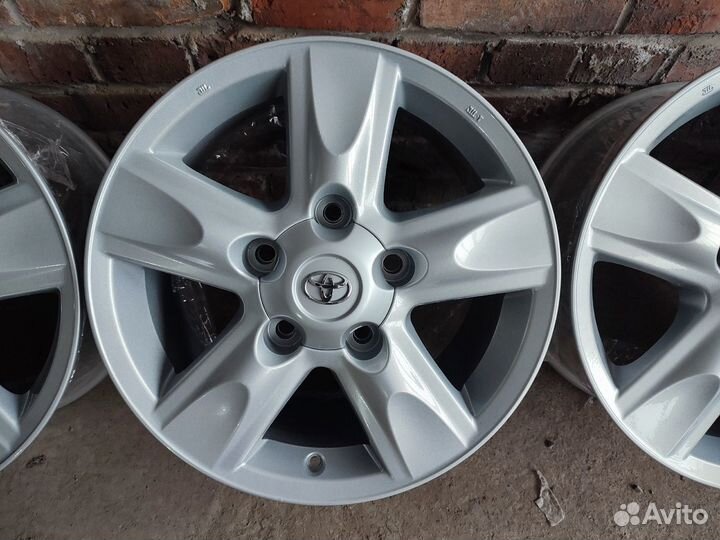 Оригинальные Toyota Land Cruiser 200 R18 5x150