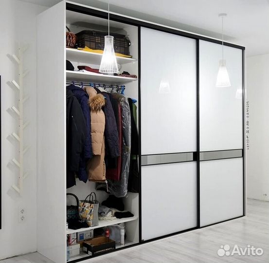 Шкаф купе современный