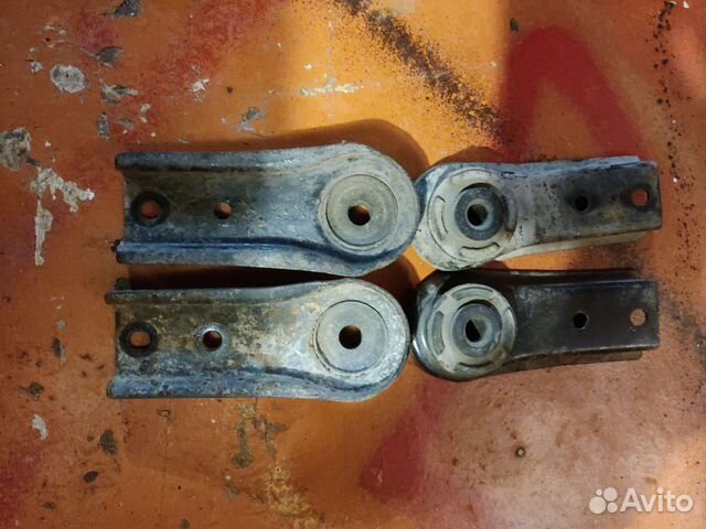 Кронштейн крепления радиатора mitsubishi galant