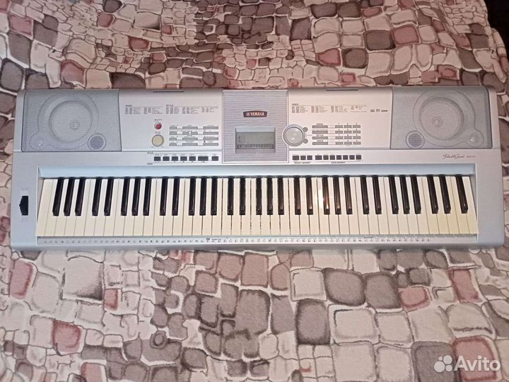 Синтезатор Yamaha