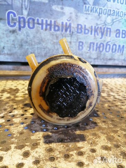 Бачок гур Hyundai Accent