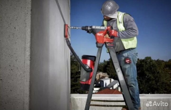 Перфоратор milwaukee M18 fuel FHM-0C