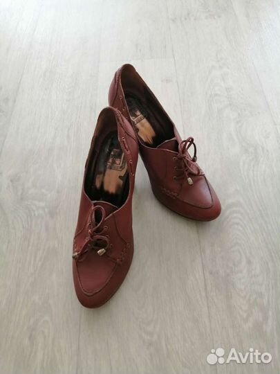 Кожаные туфли