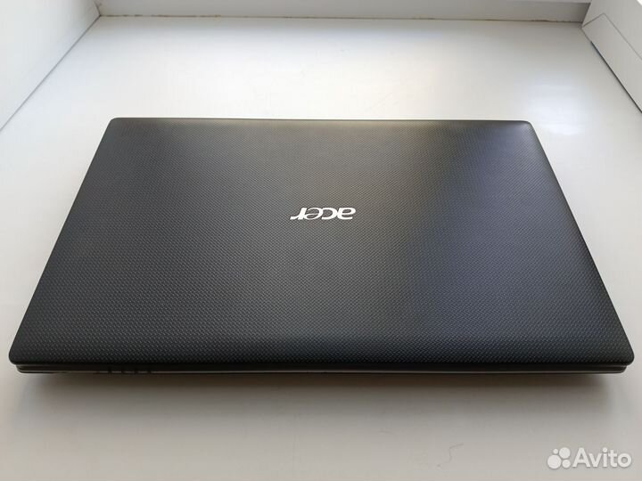 Ноутбук Acer Aspire 5560G