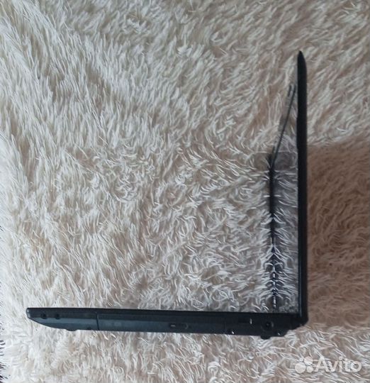 Огромный экран 17.3