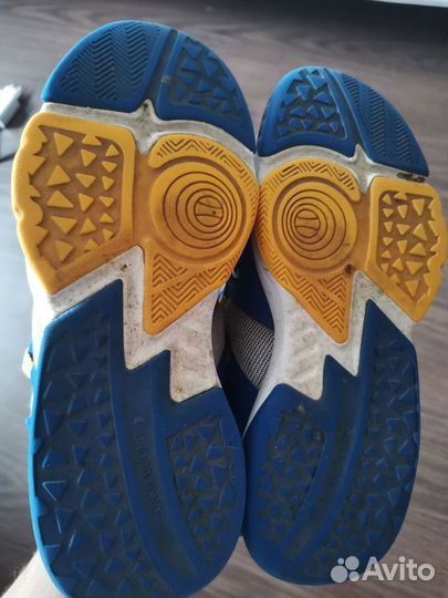 Кроссовки для баскетбола Tarmak