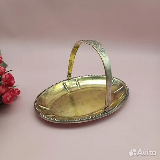 Мельхиоровая лимоница. Надпись Ленинград