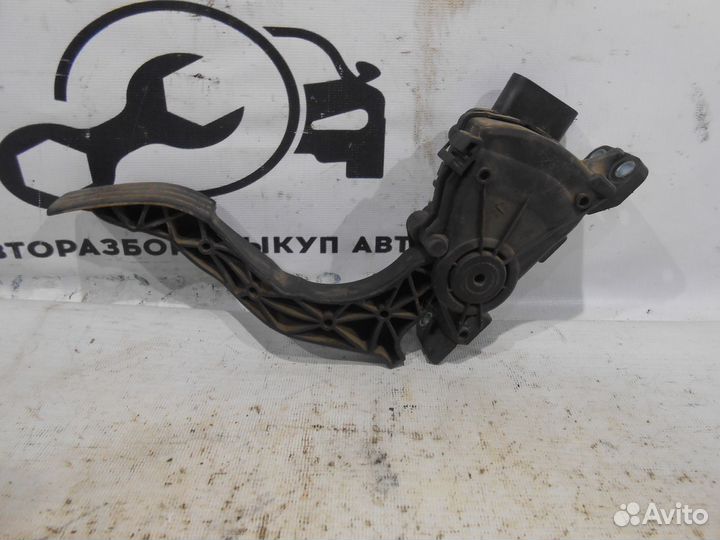 Педаль газа Ford Fusion 1,4л МКПП
