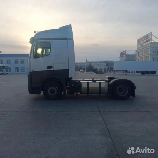 Mercedes-Benz Actros 1853, 2023