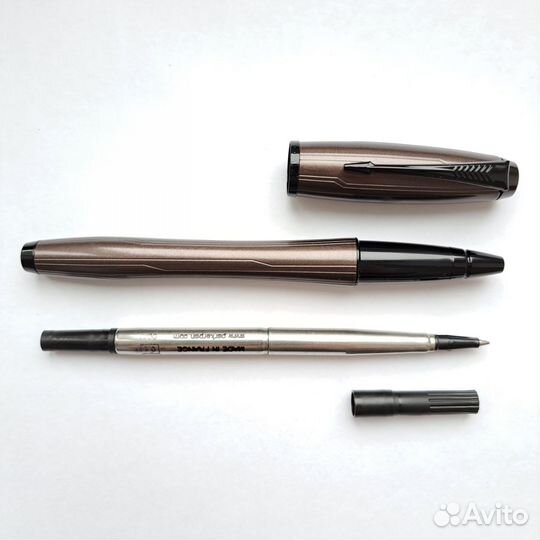 Металлическая ручка-роллер Parker Urban Premium