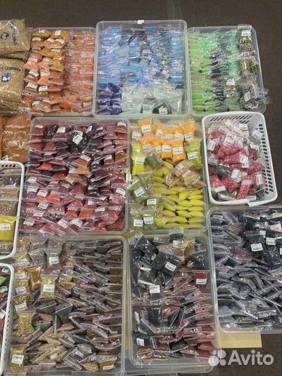 Бисер цветной