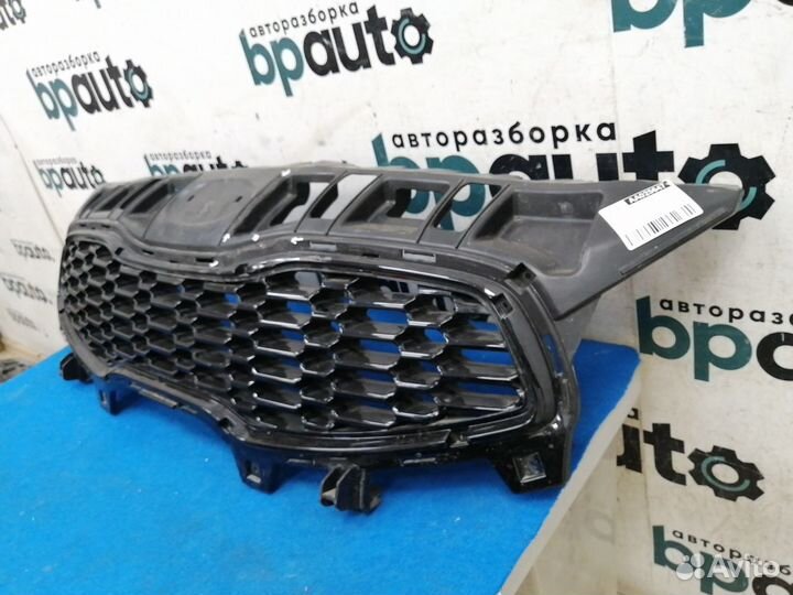 Решетка радиатора 86350-A2010 Kia ceed