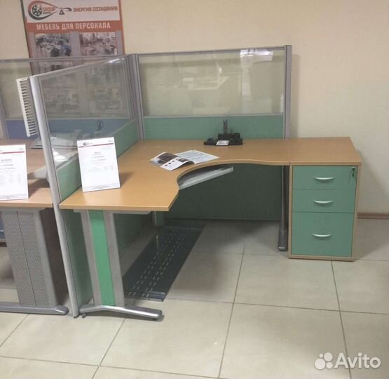 Стол офисный компьютерный тумбочка шкаф