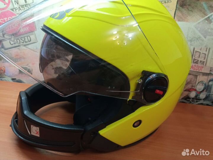 Мотоциклетный шлем ixs