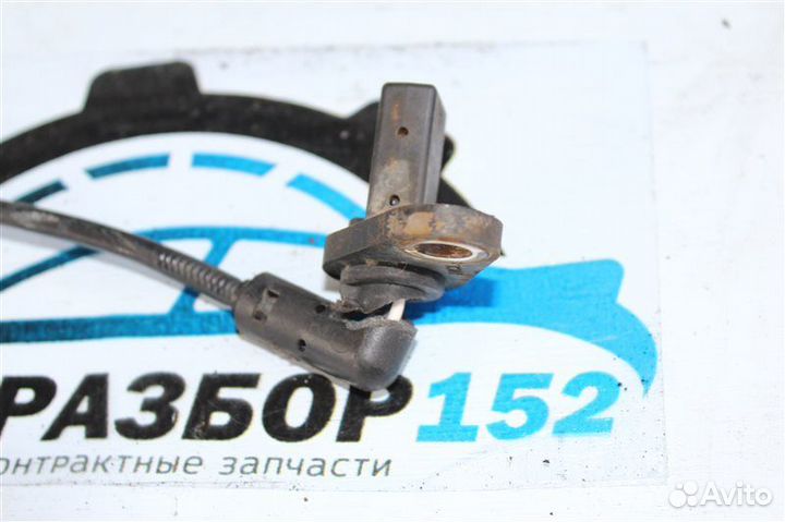 Датчик абс задний правый Nissan X-Trail NT30