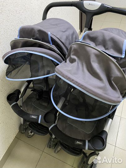 Коляска для двойни