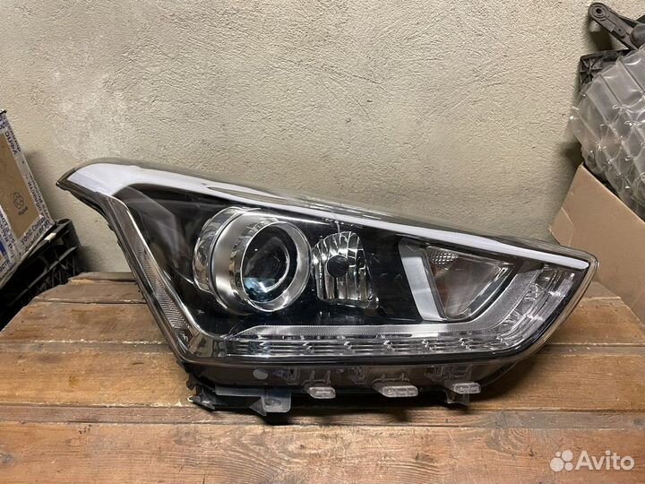 Фара правая линза LED Хендай Крета