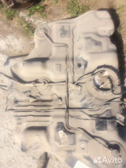 Бак топливный 1800021 Mondeo 4