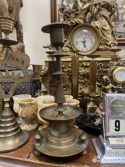 Антикварный подсвечник бронза