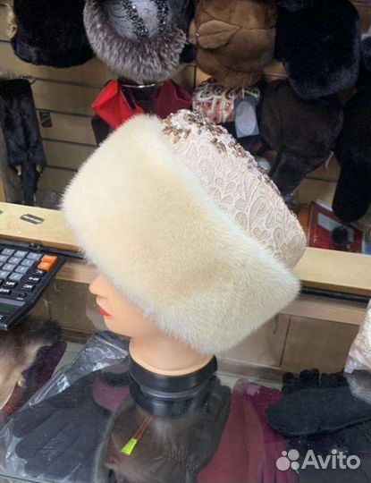 Шапка женская из натурального меха норки