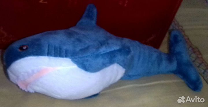 Новая плюшевая игрушка акула