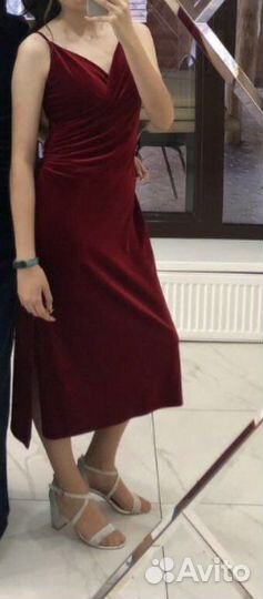 Платье 42