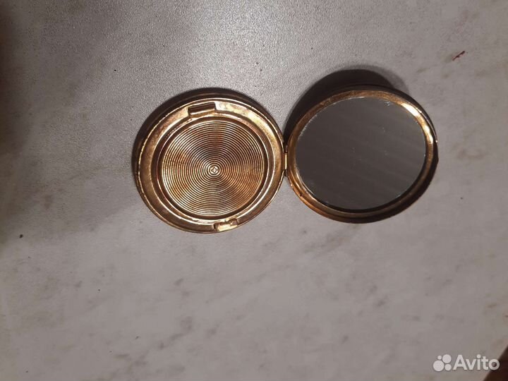 Пудреница СССР