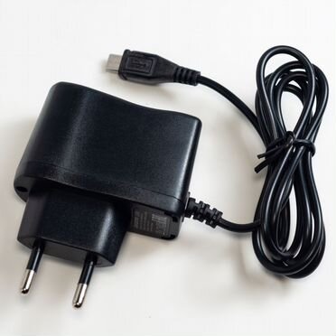 DIGMA Linx R240