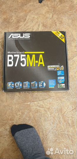 Материнская плата