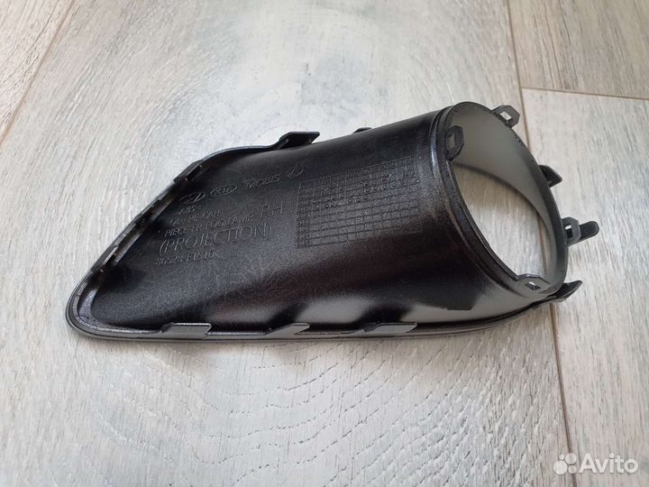 Окантовка правой птф Kia Sportage 4 c 2018 года