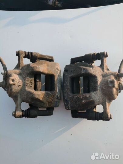 Тормозные суппорта toyota corolla e180