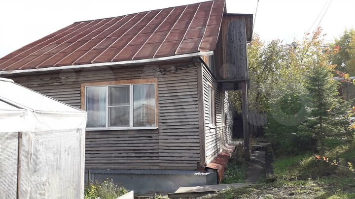 Дом 108 м² на участке 8 сот.