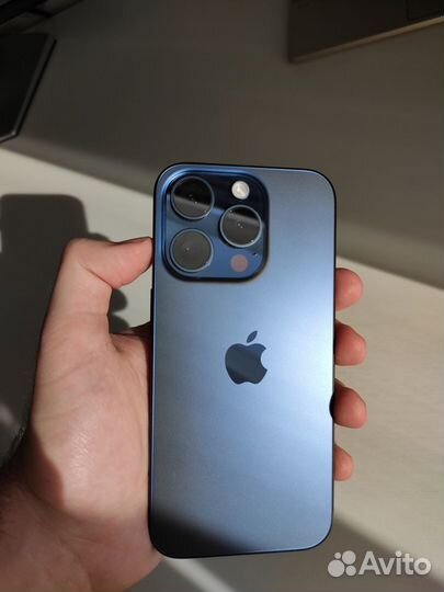 iPhone 15 Pro, 256 ГБ