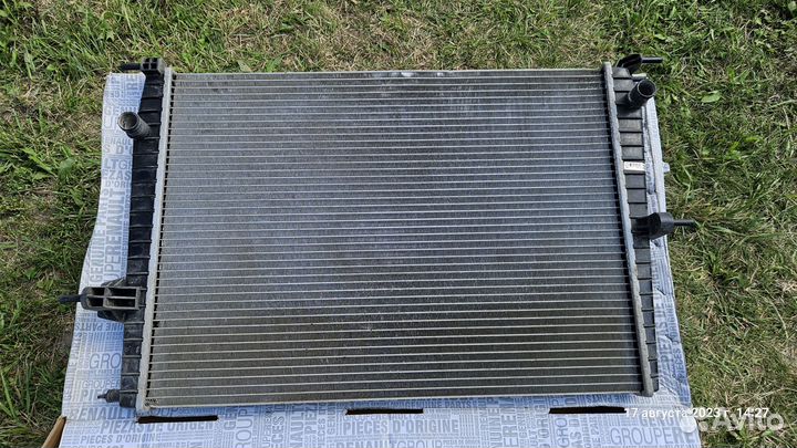 Renault 214100067R радиатор охл двигателя