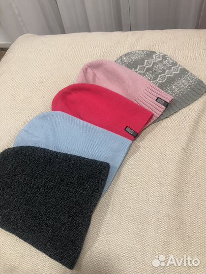 Женские шапочки