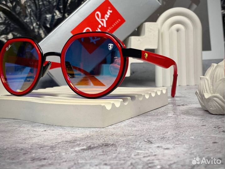 Очки Ray Ban Ferrari красный градиент