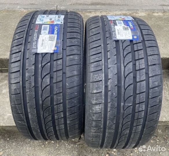 Sonix Prime UHP 08 275/35 R19 100Y