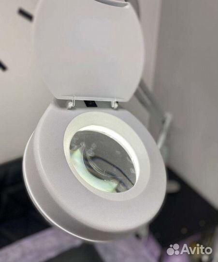 Лампа для косметолога