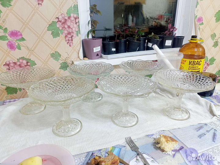 Ваза для фруктов на ножке СССР