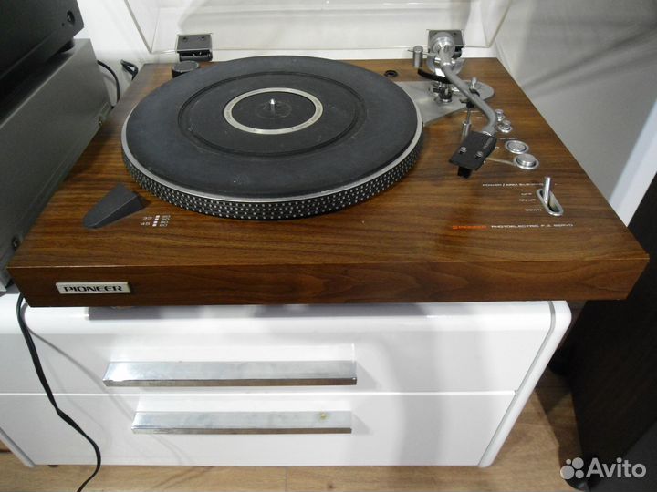 Проигрыватель винила Pioneer pl 1250