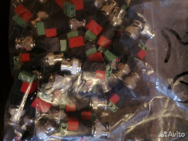 Комплектующие для видеонаблюдения