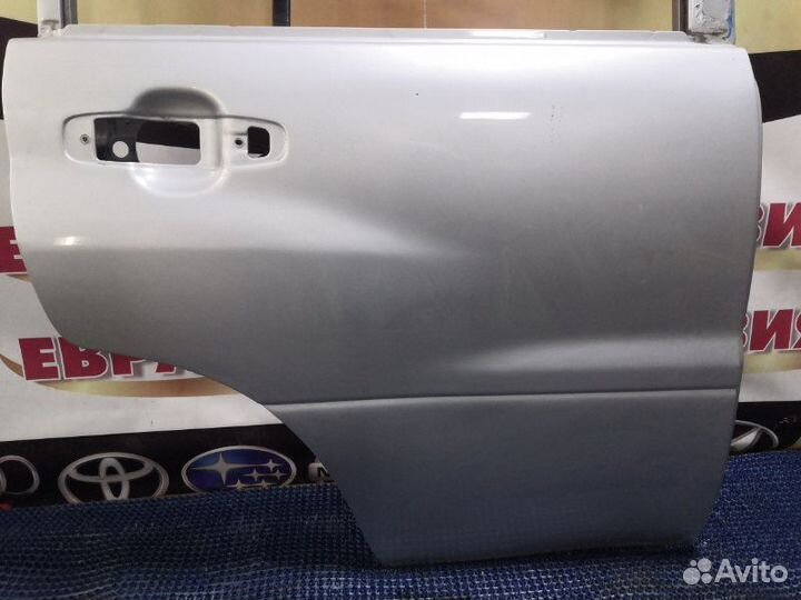 Дверь боковая задняя правая Suzuki Vitara J20A