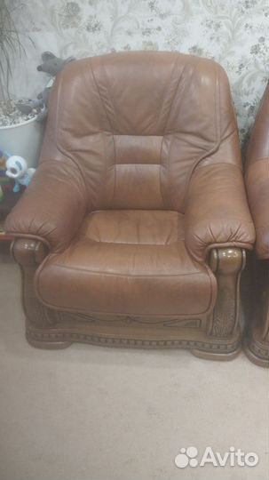 Кожаная мягкая мебель бу